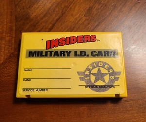Micro Machines Insiders  MILITARY ID CREDIT CARD Mini Playset & Car 