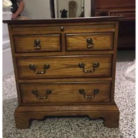 Vintage Early American Style Chest Cover