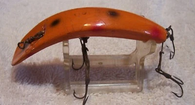 020925 VINTAGE HELIN FLATFISH WOOD LURE NICE COLOR  3.5"  LOT H1 - Image 1 of 3