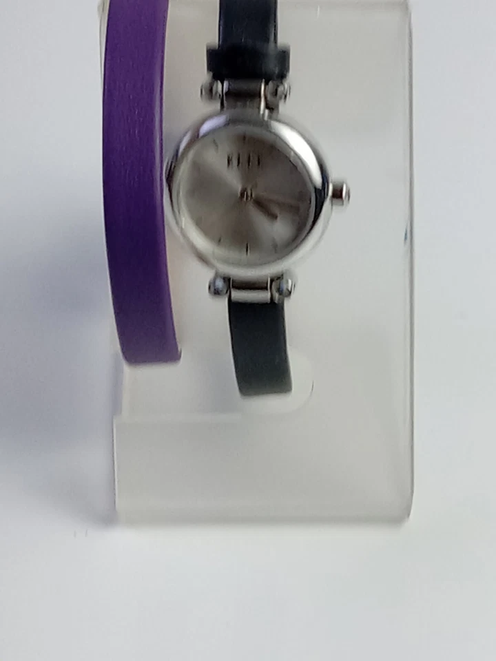 Reloj de cuarzo Elle EL20260S1NG tono plata acero inoxidable 2 correas negro/púrpura Foto 1 de 4