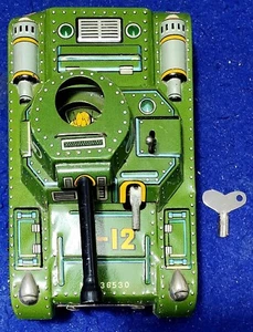 EXCELLENT VINTAGE MODERN TOYS TIN LITHO M12 WINDUP TANK MADE IN JAPAN WORKING - Picture 1 of 6