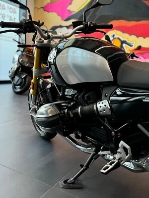 Coppia pedane poggiapiedi Classic Reunion Garage per BMW R NINE T / BMW R 12 Foto 1 de 4