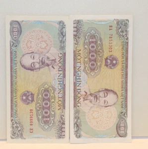 (2) 1988 Vietnam 1000 Dong Banknotes - Picture 1 of 2