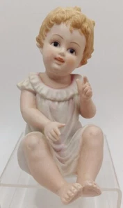 Vintage Bisque Sitting Piano Baby Girl Figurine #7534 Andrea by Sadek Japan - Picture 1 of 8