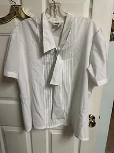 Vintage Judy Bond White Button-Up Blouse with  Trim Collar Bow Xl 16 Tuxedo - Picture 1 of 6