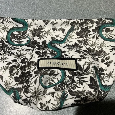 GUCCI  toiletries  Jewelry Or cosmetics pouch limited Ed Serpent On Branchs - Image 1 of 4