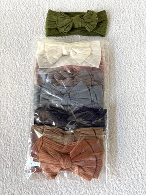 New  Set of 8  Baby Girls Newborn Infant Soft Elastic Bow Headbands Solid Colors - Image 1 of 4
