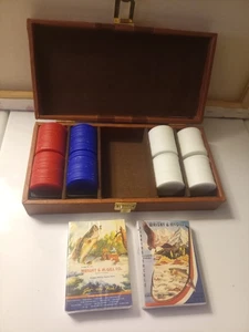 Poker Set mit Vintage Wright & McGILL EAGLE CLAW FISHING Tackle Spielkarten - Bild 1 von 4
