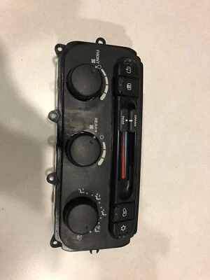 Town Country manual CLIMATE CONTROL aire acondicionado temperatura calor 04-07 5175359 Dodge Caravan Foto 1 de 4