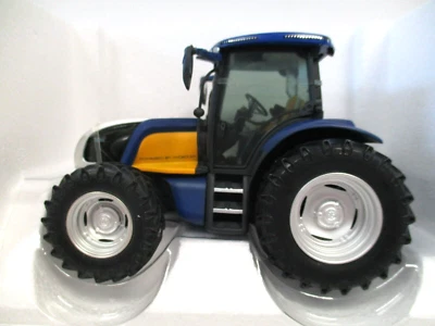 ROS - HEW HOLLAND NH2 HYDROGEN POWERED FARM TRACTOR - 1/32 - Image 1 of 4