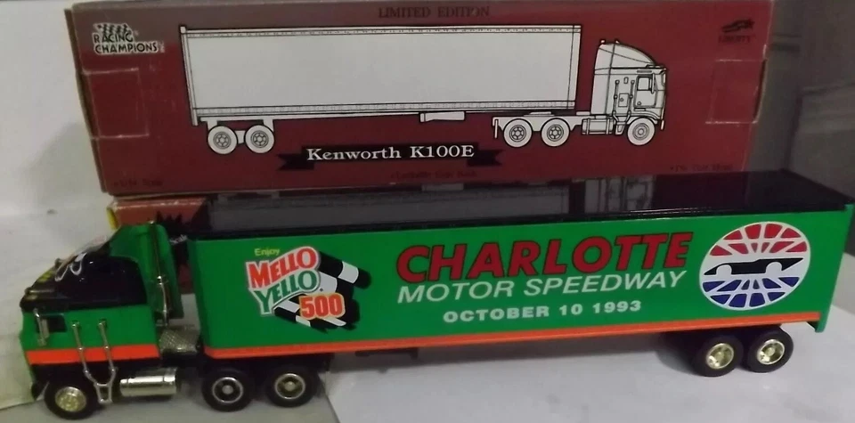 赛车冠军 Kenworth K100E 夏洛特赛车场半卡车拖车 1993 — 第 1/1 张图片