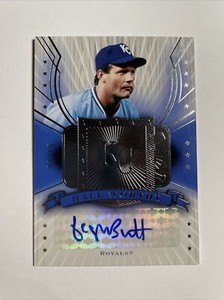 2005 Upper Deck Hall Worthy George Brett  Autograph 08/15 HW-GB2 (JB11)