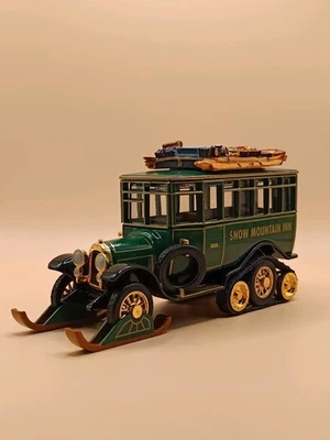 Matchbox 1997 Yesteryear YY035/SB 1922 SCANIA VABIS POST BUS SNOW MOUNTAIN INN - Image 1 of 4