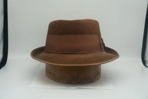 Vintage RARE 1960s 1970s Lee Brown Fedora Trilby Size 7 5/8 61 CM - Picture 1 of 8