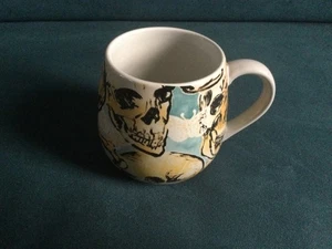 Robert Gordon X Bromley & Co large stoneware mug, skull & crossbones - Picture 1 of 5