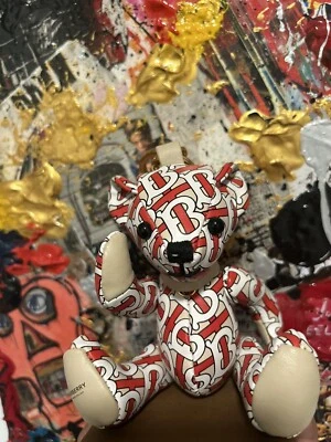 НОВЫЙ РЕДКИЙ ПОДЛИННЫЙ BURBERRY монограмма печати, Томас медведь, кожа, VERMILLION - Изображение 1 из 4