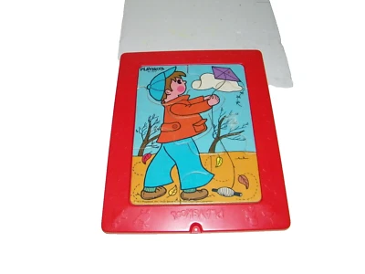 Quebra-cabeça de bandeja de plástico vintage 1972 Playskool menino e pipa voando - Imagem 1 de 4