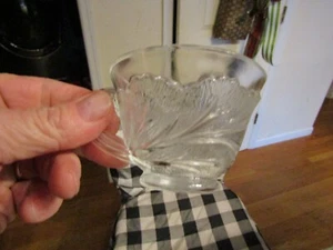 Vintage geprägt in Glas Traubenblatt Muster Bowle Schale Tassen Gläser Set 10 - Bild 1 von 7