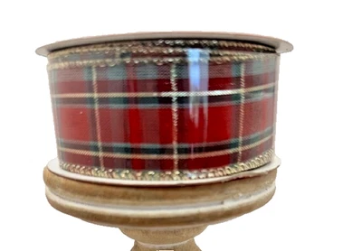 Red blue green gold Tartan Plaid Wired Christmas Holiday Ribbon 10 YDS = 30 Ft - Image 1 of 2