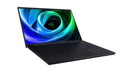 Razer Blade 18 UHD+ 240Hz Core Ultra 9 275HX 32GB/1TB SSD RTX5080 Win11 - Bild 1 von 4