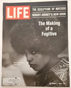 LIFE MAGAZINE - September 11 1970 - Angela Davis - Vince Lombardi Death - EXC! - Picture 1 of 9