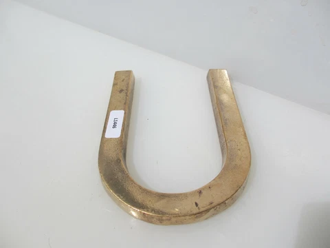 Victoria Brass Shop Letter Initial Sign Plaque Letter "U" Antique Old 5"H Cover
