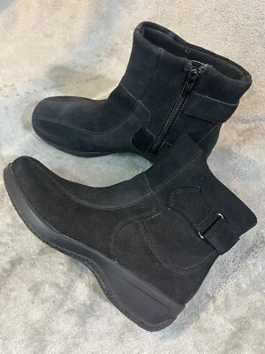 Nuevas botas al tobillo Clarks Ashlyn para mujer talla 7 negras gamuza cuero cremallera lateral 83513 Foto 1 de 4