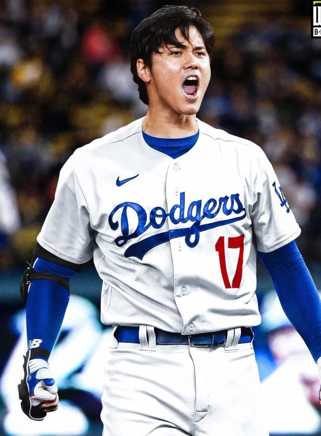 SHOHEI OTHANI Large LA DODGERS #17 HOME JERSEY Large  World Series - Image 1 of 1