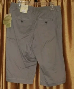 Sonoma Life Style Steeple Green Shorts (Size 6) - Picture 1 of 6
