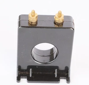 CR Magnetics CR2SFT-101 Current Transformer, 0-100Amp, Ratio 100:5, 50-400Hz - Picture 1 of 8