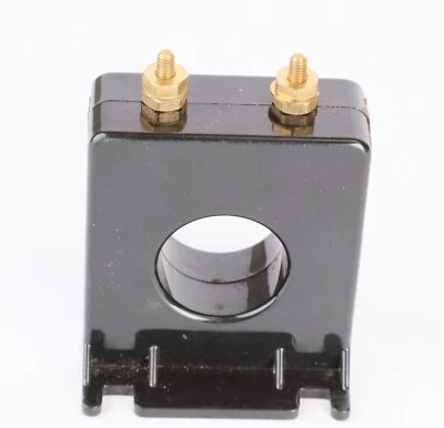 CR Magnetics CR2SFT-101 Current Transformer, 0-100Amp, Ratio 100:5, 50-400Hz - Image 1 of 4