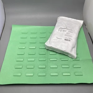Almohadilla de instrumento magnética desechable extra grande 16 X 20 Cardinal Health estéril - Imagen 1 de 4