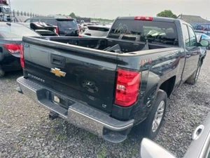 SILVRDO15 2018 Owners Manual 10432027 - Picture 1 of 12