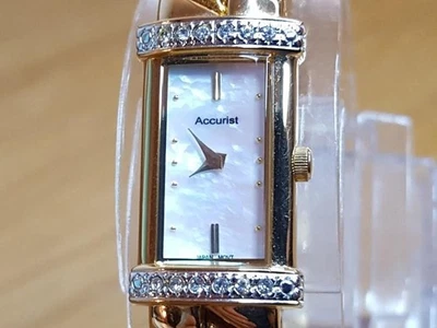 Ladies Vintage Retro Gold Bracelet Accurist Art-Deco Diamond ct Cocktail Watch - Image 1 of 4