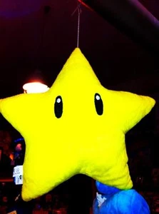 Star Super Mario Bros 26 cm Nintendo Farbe Gelb Flusen Baumwolle - Bild 1 von 1