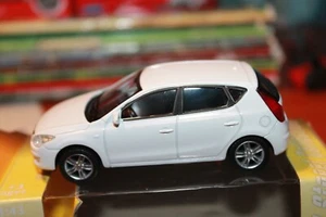 HYUNDAI - I 30 1°SERIE - 2007 - MODELLINO SCALA 1/43 - WELLY AUTO - Foto 1 di 4