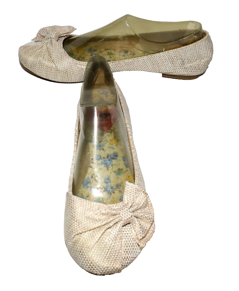 Rocket Dog Cream Woven Fabric with Toe Bows Cushioned Ballet Flats Women 7.5M - Image 1 of 4