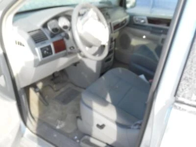 Bomba de dirección asistida usada se adapta a: Chrysler Town & Country 2010 grado A Foto 1 de 4