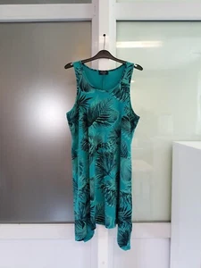 Robe stretch évasée vert imprimé feuilles Yessica C&A Taille M - Photo 1/5
