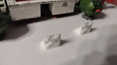 Juego De 2 Dinky Meccano Space 1999 Eagle PUERTA Reproducción  Foto 1 de 4