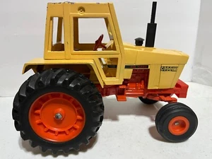 Case 1370 Agri-King 504 Turbo Tractor Yellow & Orange Color 1/16 Scale by Ertl - Picture 1 of 16