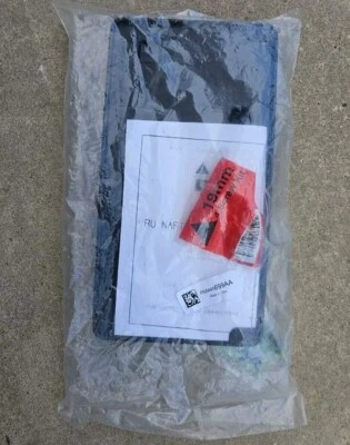 Kit de soporte de matrícula frontal Mopar OEM Chrysler Pacifica Van 68445699AA nuevo Foto 1 de 2