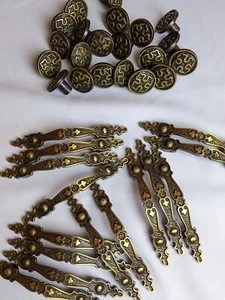 Vintage Amerock Serenata Schrank Zug Hardware Antik Englisch Schrank Bogen Knopf - Bild 1 von 6