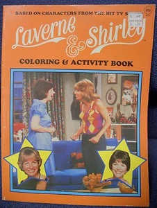 Vntg Laverne & Shirley Färbung & Activity Buch, 1983, Playmore, TV Sammelstück - Picture 1 of 1