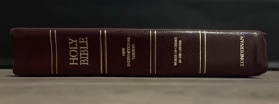 NIV Reference Large Print Bible 1987 Top Grain Genuine Leather Red Letter 1984 - Image 1 of 4