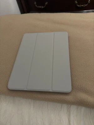 ipad 10th generation case with pencil holder - Image 1 of 3