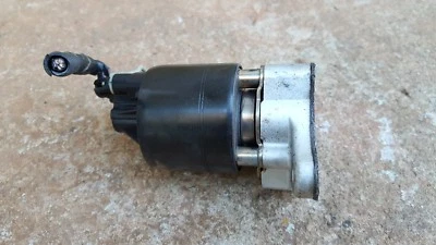 2002-2004 Isuzu Axiom EGR válvula recirculação de gases de escape fabricante de equipamento original - Imagem 1 de 2