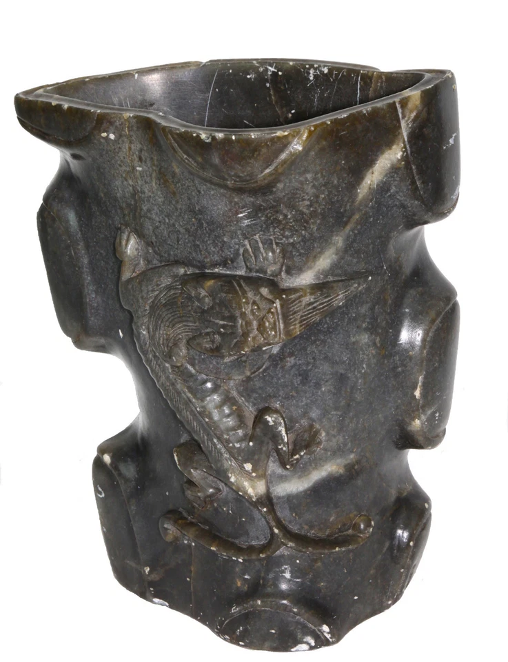  Carved Dark Spinach Jade Brush Pot w/ Chilong Dragon, China 19th Century  - Image 1 of 4