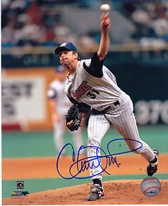 CHUCK FINLEY ANAHEIM ANGELS ACTION SIGNED 8x10 - Picture 1 of 1