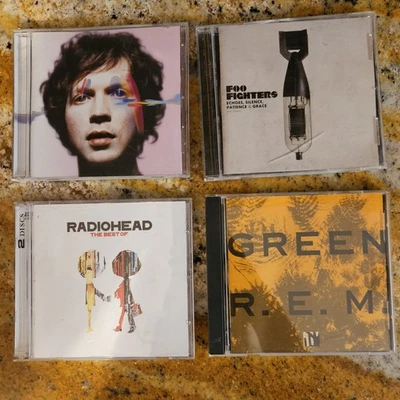 LOT OF 4 Radiohead Foo Fighters REM Beck Music Cd Album 90s Rock Alternative  Foto 1 de 4